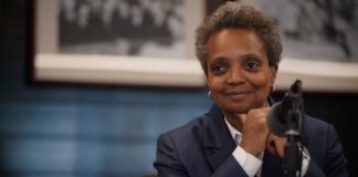 Lori Lightfoot Becomes First Black, Female Mayor of Chicago After Historic Runoff Election Lori Lightfoot elected Chicago Mayor