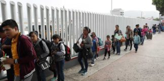 Good Health News for Undocumented Young Adults Living in California… But First, the Really Bad News about Detained Migrant Healthcare Health Care for Immigrants BeLatina