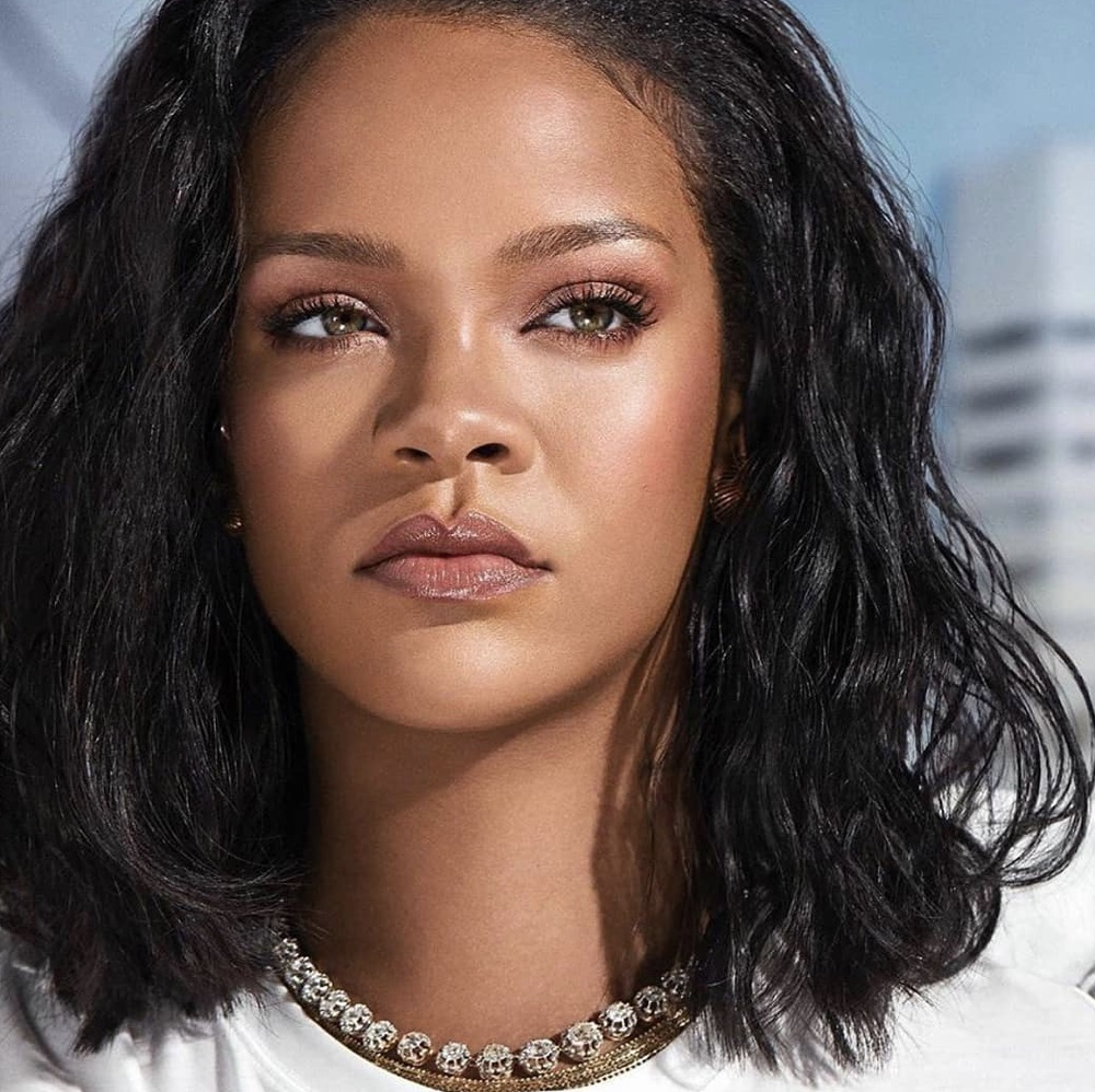 See Every Single Product In Rihanna's Fenty Beauty Beach Please Collection  - New Fenty Beauty Makeup by Rihanna