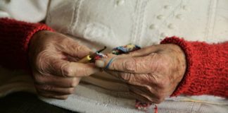 Why Are Young Latinx Shifting Into De Facto Caregivers for Their Older Kin? Caregiver Latinx