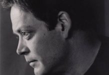 Tune in Tomorrow Night! American Masters and VOCES present ‘Raúl Juliá: The World’s a Stage’ on PBS aúl juliá Feature BELatina