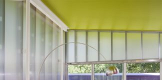 Chromatic Bliss: How to Live Your Best Life Simply by Adding a Splash of Color stamberg aferiat Belatina