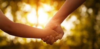 The Tía Title: Why the Auntie is Such a Crucial Player Tías Matter BELatina