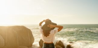 How To Live Your Best Life, Raise Your Vibe, and Be The Spiritual Goddess You Were Born To Be