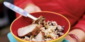 Your New Thanksgiving Menu Re-Imagined by Your Mama, Tias and Abuela Pernil Pigeon Peas Rice