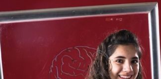 Meet Dafne Almazán: the Mexican Psychology Whiz Who Can Probably Fix Your Life Dafne Almazán BELatina