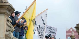 Law Enforcement Must Be Too Busy Policing POC to Stop Swastikas and Alt-Right Gatherings Belatina protestors un-policed