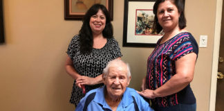 Loss in Times of Pandemic: Hospice Care and the Latino Community Elias Contreras with her daughter, Ana, and her niece, Teresa BElatina Hospice