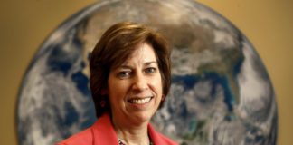 A Latina Astronaut’s Powerful Message to Young STEM Students Ellen Ochoa BeLatina Latinx