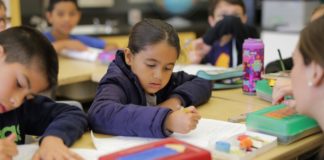 The United States Is Falling Behind in Bilingual Education, Why Does It Matter? Bilingual Education U.S. BeLatina Latinx