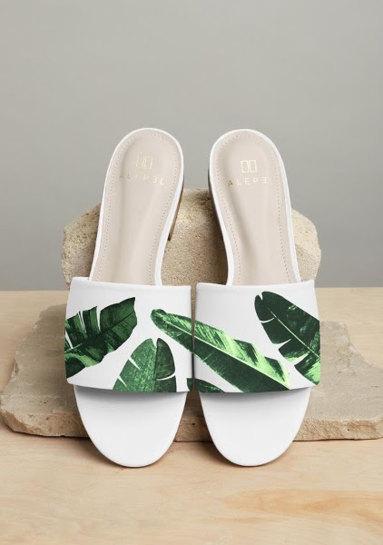 ALEPEL Palm Slides BeLatina Latinx
