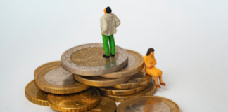 Debt Consolidation Loans with Bad Credit Photo courtesy of BECrediverso Belatina, latinx