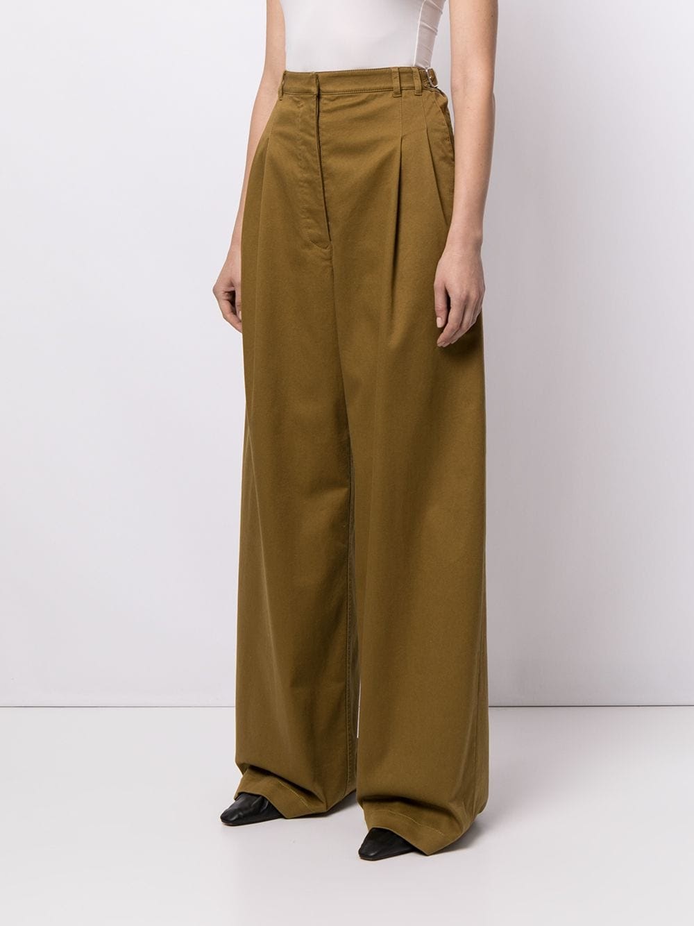 Wide-leg pants and culotte pants Comfy clothes BELatina Latinx