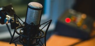 Latino Podcasts Are Becoming Increasingly Popular, and a Favorite Among Audiences Latino podcasts BELatina Latinx