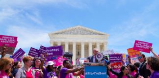 Supreme Court Overturns Roe v. Wade Throwing Back Decades of Reproductive Rights Supreme Court Overturns Roe v. Wade Throwing Back Decades of Reproductive Rights Belatina news
