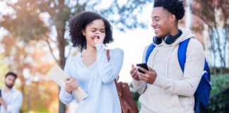 How to Meet New People in College While Staying on Track Chispa BELatina news Latinx