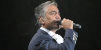 Alejandro Fernandez was Criticized for His Appearance in a Recent Concert While He Seemingly Continues to Grieve the Death of His Father, Vicente Fernandez Alejandro Fernandez was Criticized for His Appearance in a Recent Concert While He Seemingly Continues to Grief the Death of His Father, Vicente Fernandez