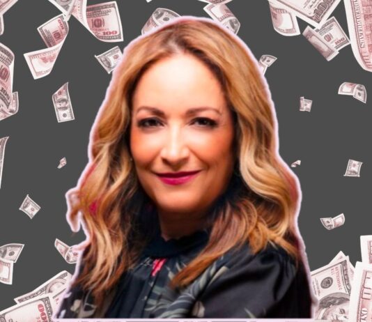 Latina Equal Pay Day: Beatriz Acevedo on Empowering Latinas Financially Latina Equal Pay Day: Beatriz Acevedo on Empowering Latinas Financially