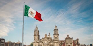 Children of Parents Who Emigrated From Mexico Now Have the Option to Apply for Mexican Dual Citizenship Children of Parents Who Emigrated From Mexico Now Have the Option to Apply for Mexican Dual Citizenship
