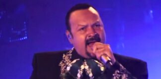 Check Your ‘Carteras’ and Get Ready to Support the Latin Artists Currently Touring the U.S Check Your ‘Carteras’ and Get Ready to Support the Latin Artists Currently Touring the U.S