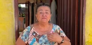 This Latina Is Buying Houses with Profits from Her ‘Chisme’ Business This Latina Is Buying Houses with Profits from Her ‘Chisme’ Business