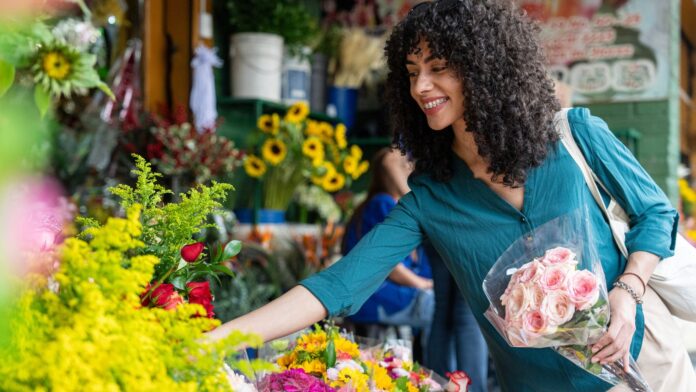 Did You Know That the U.S. Relies on Colombian Flowers to Say ‘I Love You’ on Valentine’s Day? 