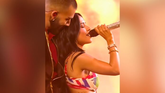 Becky G Took Her Third AMA and Delivered a Set with Manuel Turizo That Shut Everything Down