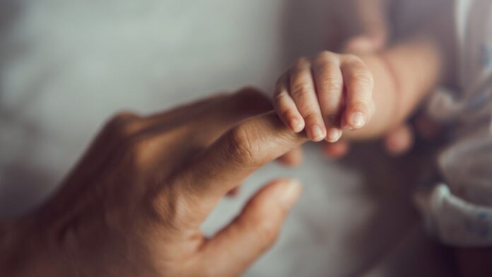 Guatemalan Mother Faces Deportation After Giving Birth to U.S. Citizen Baby