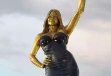 Sofía Vergara Honored With Giant Statue in Her Hometown of Barranquilla for Her Birthday Sofía Vergara Honored With Giant Statue in Her Hometown of Barranquilla for Her Birthday