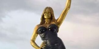 Sofía Vergara Honored With Giant Statue in Her Hometown of Barranquilla for Her Birthday Sofía Vergara Honored With Giant Statue in Her Hometown of Barranquilla for Her Birthday