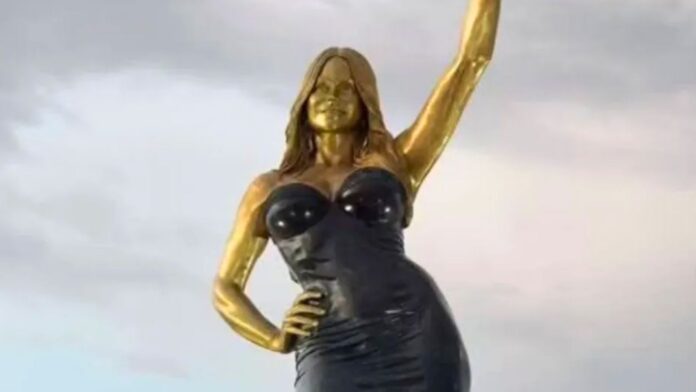 Sofía Vergara Honored With Giant Statue in Her Hometown of Barranquilla for Her Birthday