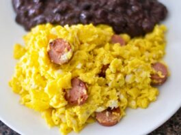 The Humble ‘Struggle Meals’ That Keep Latino Families Standing The Humble ‘Struggle Meals’ That Keep Latino Families Standing