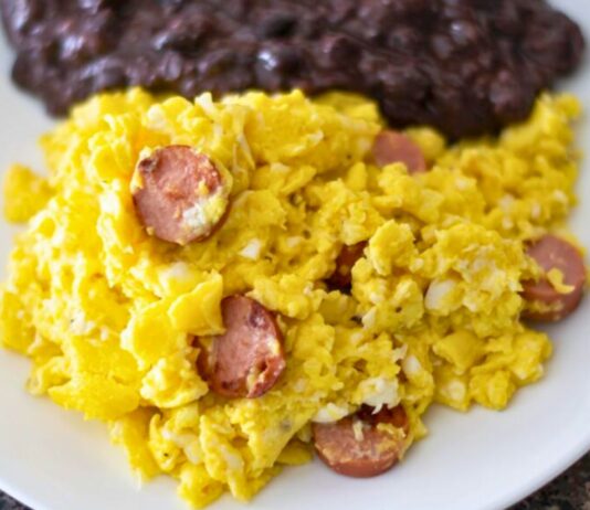 The Humble ‘Struggle Meals’ That Keep Latino Families Standing The Humble ‘Struggle Meals’ That Keep Latino Families Standing