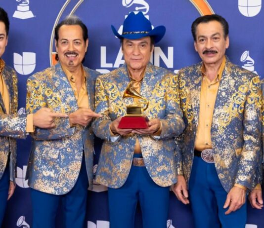 A Latin Grammys Performance by Los Tigres del Norte Centers the Voices of Migrant Families A Latin Grammys Performance by Los Tigres del Norte Centers the Voices of Migrant Families