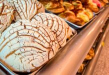 British Chef Richard Hart Apologizes After Learning the Hard Way That Bread in Mexico Is Personal British Chef Richard Hart Apologizes After Learning the Hard Way That Bread in Mexico Is Personal