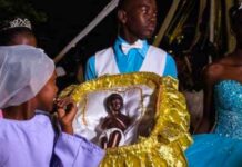 How Afro-Latino Communities in Colombia Celebrate Christmas in February Through a Black Baby Jesus How Afro-Latino Communities in Colombia Celebrate Christmas in February Through a Black Baby Jesus
