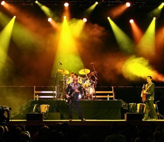 A Historic Collaboration Puts Los Tigres del Norte on The Simpsons A Historic Collaboration Puts Los Tigres del Norte on The Simpsons