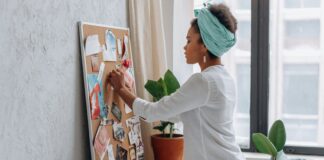 What the Timing of Your Vision Board Says About Your Mindset What the Timing of Your Vision Board Says About Your Mindset