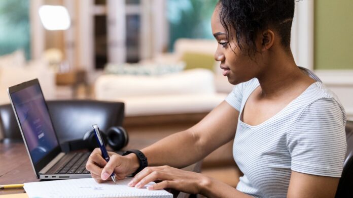 New Study Reveals Fewer Latino Students at Top Universities After Affirmative Action’s End