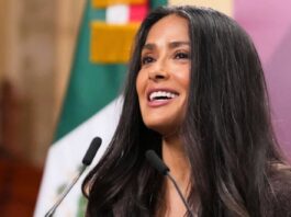 Salma Hayek Uses Film to Challenge How Mexico Is Portrayed Globally Salma Hayek Uses Film to Challenge How Mexico Is Portrayed Globally