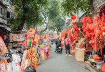 The Deep Roots of Chinese Identity Across Latin America The Deep Roots of Chinese Identity Across Latin America