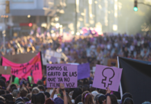 How Vivir Quintana’s ‘Canción Sin Miedo’ Became the Voice of International Women’s Day Across Latin America How Vivir Quintana’s 'Canción Sin Miedo' Became the Voice of International Women’s Day Across Latin America