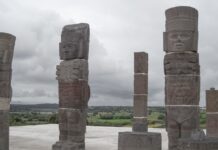 Archaeologists Uncover Ritual Altar With Human Bones in Central Mexico Archaeologists Uncover Ritual Altar With Human Bones in Central Mexico