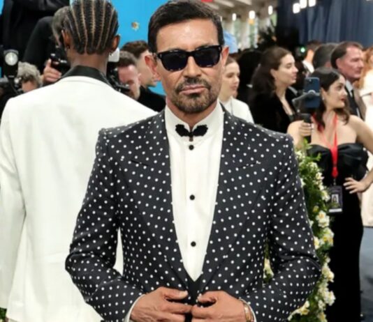Colombia’s Best Kept Secret in Fashion Is the Latino Architect Who Has Been Running the Met Gala Behind the Scenes for Two Decades Colombia's Best Kept Secret in Fashion Is the Architect Who Has Been Running the Met Gala Behind the Scenes for Two Decades