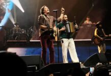 Carlos Vives Just Sided With Arcángel on Colonialism and Latin America Is Not Staying Quiet About It Carlos Vives Just Sided With Arcángel on Colonialism and Latin America Is Not Staying Quiet About It