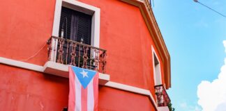 Puerto Rico’s Water Crisis Is So Bad That Milk Trucks Are Being Used to Deliver Drinking Water to San Juan Neighborhoods Puerto Rico's Water Crisis Is So Bad That Milk Trucks Are Being Used to Deliver Drinking Water to San Juan Neighborhoods