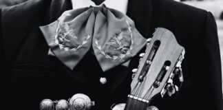 A Mariachi Musician Was Told to Sing for His Freedom as a Taunt Then Turned That Into One of the Most Powerful Fourth of July Performances of the Year A Mariachi Musician Was Told to Sing for His Freedom as a Taunt Then Turned That Into One of the Most Powerful Fourth of July Performances of the Year