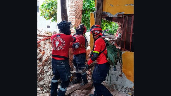 Los Topos From Mexico Have Responded to Disasters Across Latin America for Decades but the Colombian Government Has Not Let Them In Yet