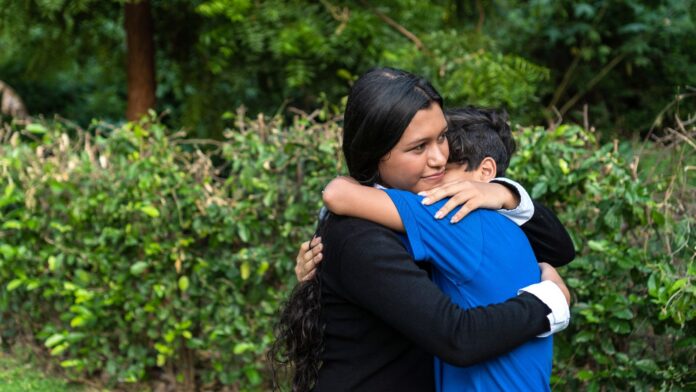 Latino Workers Took ICE to Court Over Illegal Warrantless Arrests and a Federal Judge Just Ruled in Their Favor