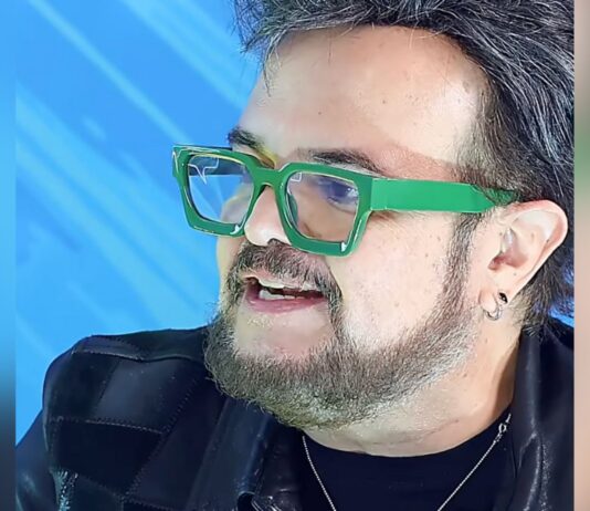 Aleks Syntek Is Irrelevant by His Own Doing and His Recent Mocking of the Puerto Rican Accent Proves He Has Not Learned Anything Aleks Syntek Is Irrelevant by His Own Doing and His Recent Mocking of the Puerto Rican Accent Proves He Has Not Learned Anything
